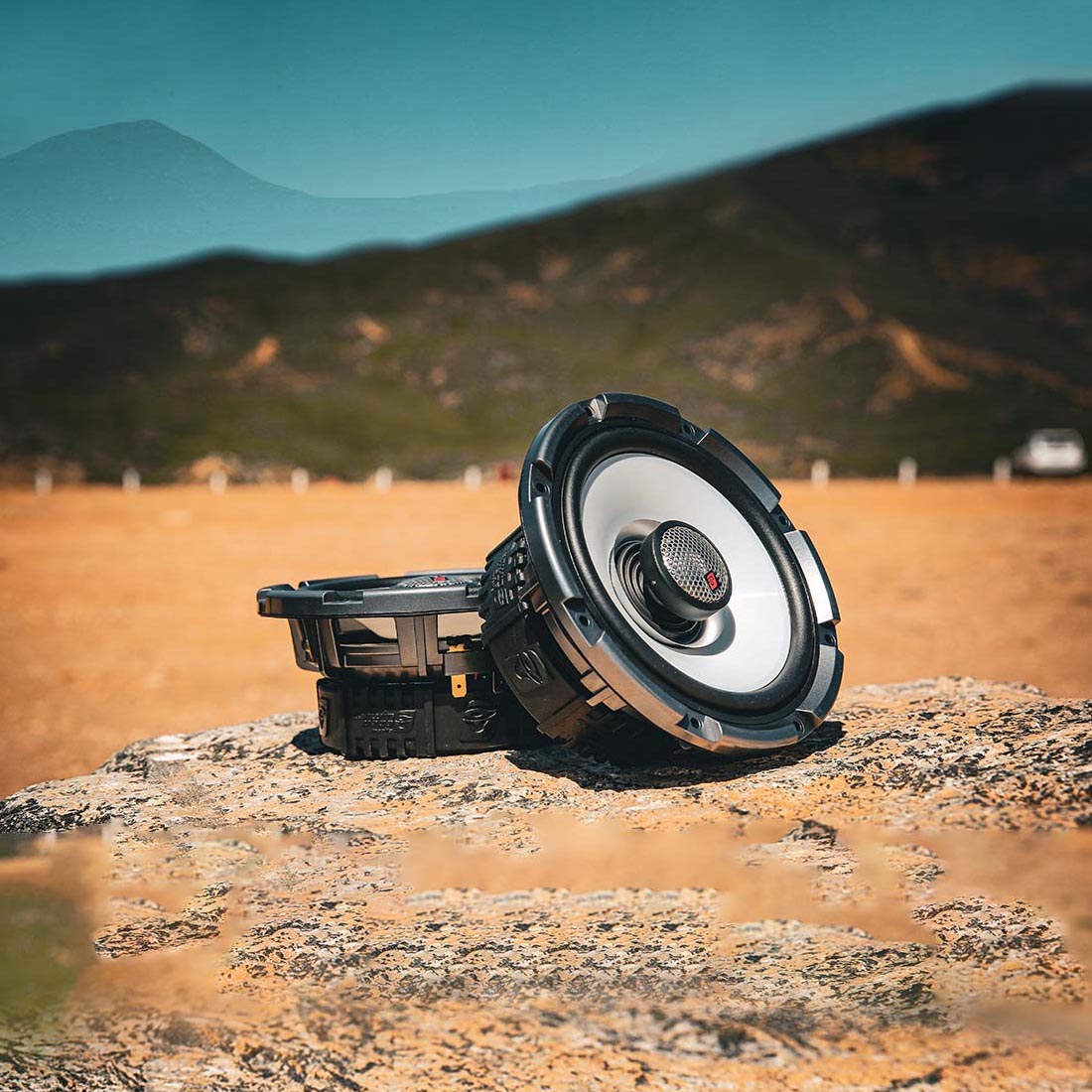 Cerwin Vega SM65F4 6.5" 2-Way Coaxial Marine Speakers - Pair