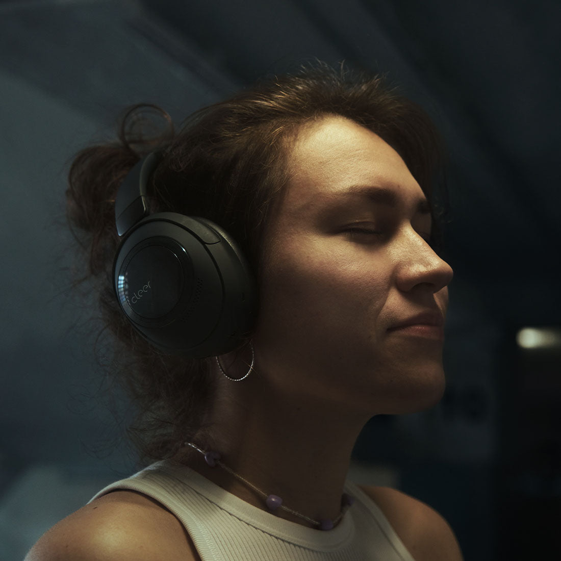 Cleer Audio GS-7140 Alpha Adaptive Wireless Noise Cancelling Headphones