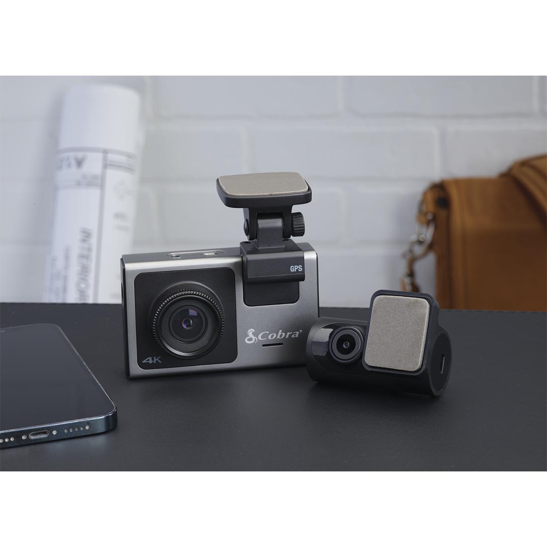 Cobra SC 400D Ultimate Smart Dash Cam, Rear Cam and Hardware (SC400D-HW) - Black
