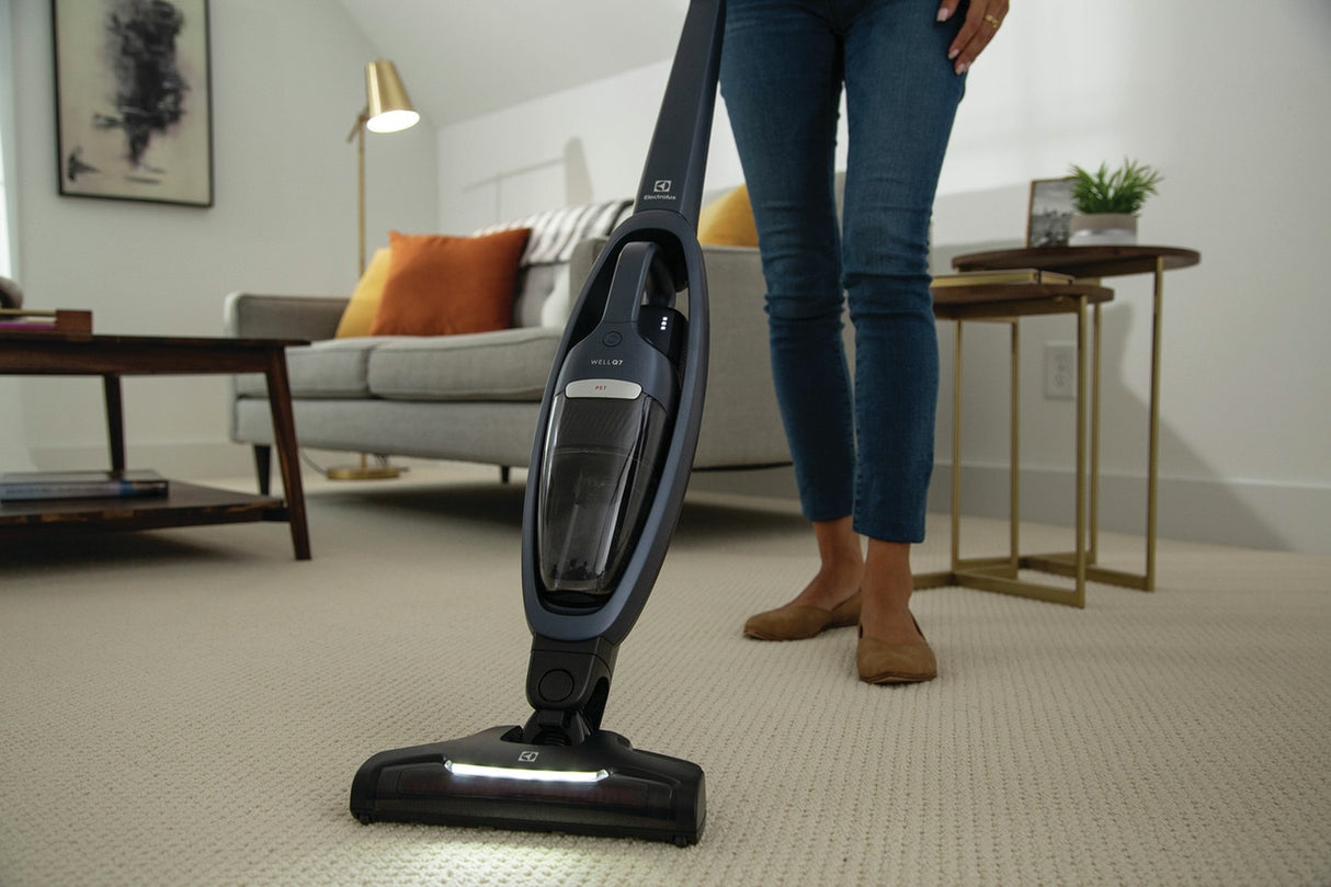 Electrolux EHVS35P2AI WellQ7 Pet Stick Vacuum - Indigo Blue