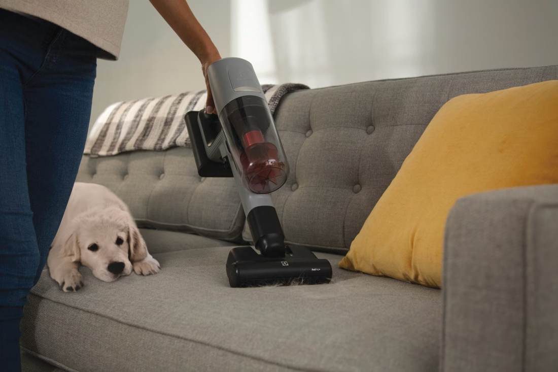 Electrolux EHVS85P3AG Ultimate 800 Pet Vacuum - Urban Grey