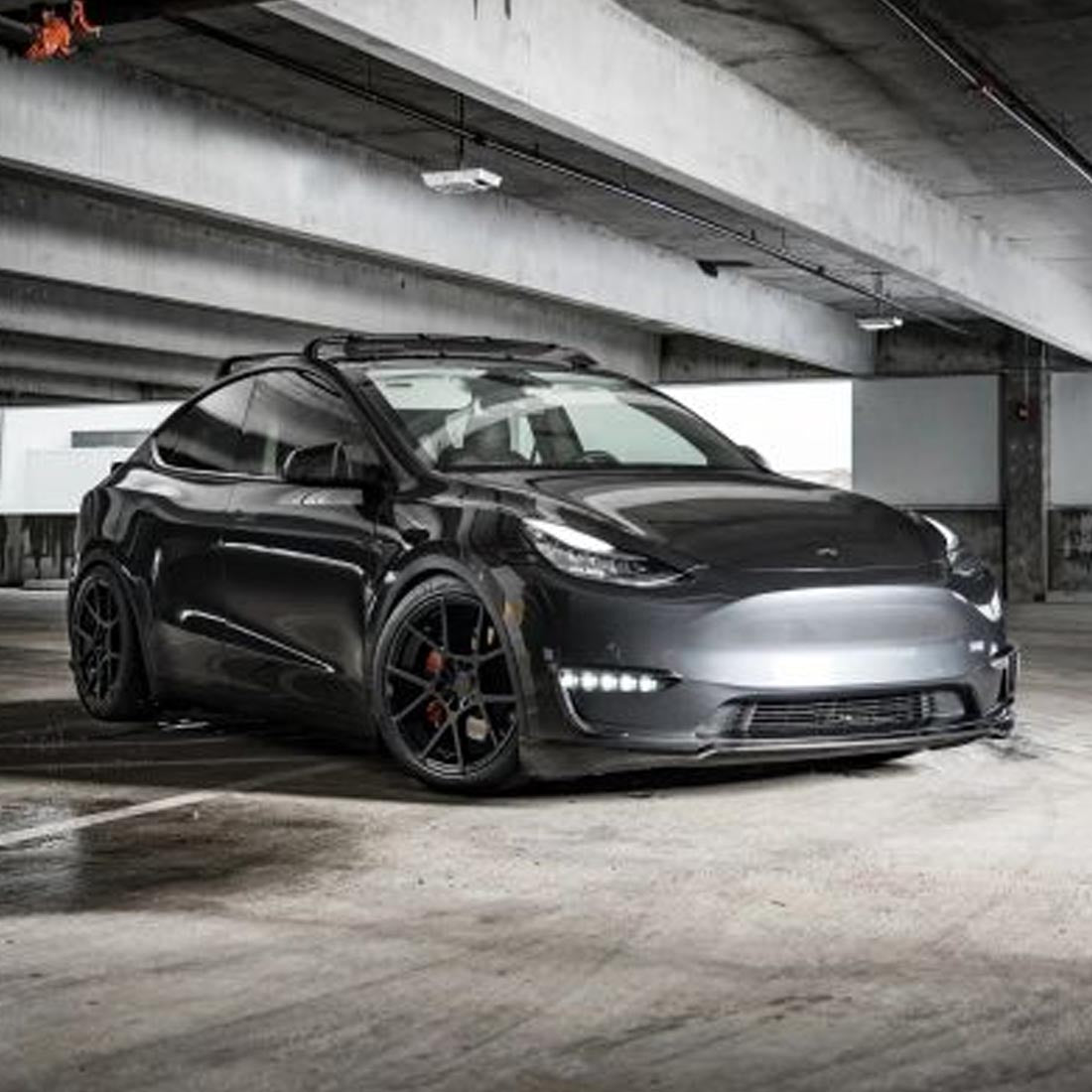 JL Audio SB-TE-YG1/10TW1 Stealthbox for 2020-Up Tesla Model Y (5-Seat) - #94715 (SBTEYG1/10TW1)