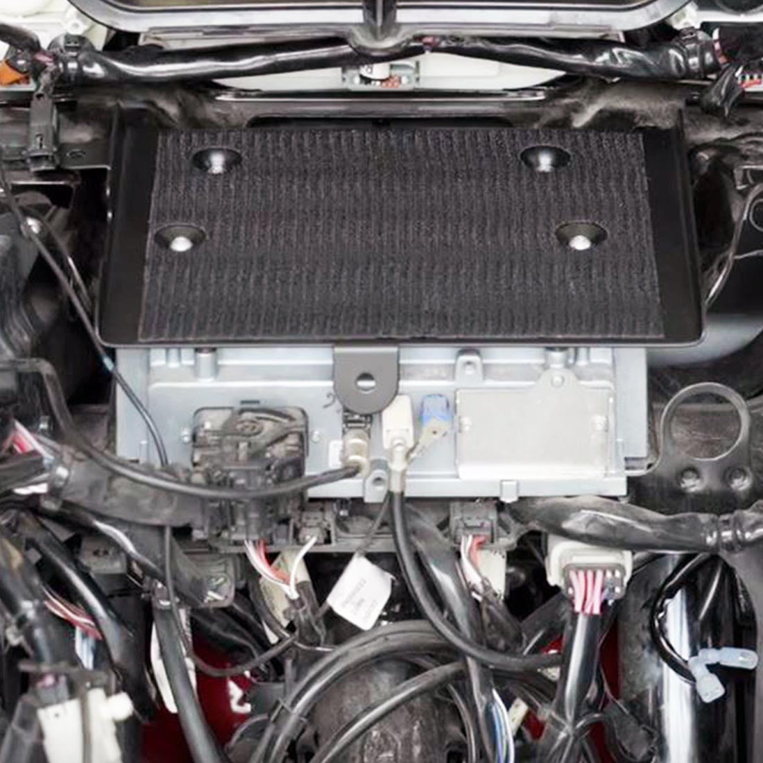 Kenwood eXcelon CA-PLT14SG Dual-Amplifier Mounting Plate for 2014-up Harley-Davidson Street Glide Motorcycles (CAPLT14SG)