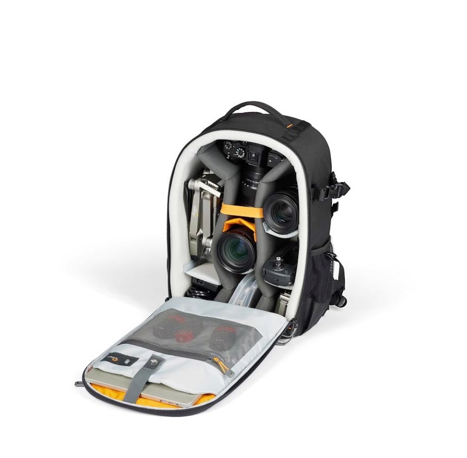 LOWEPRO_LP37456_Backpack-inside
