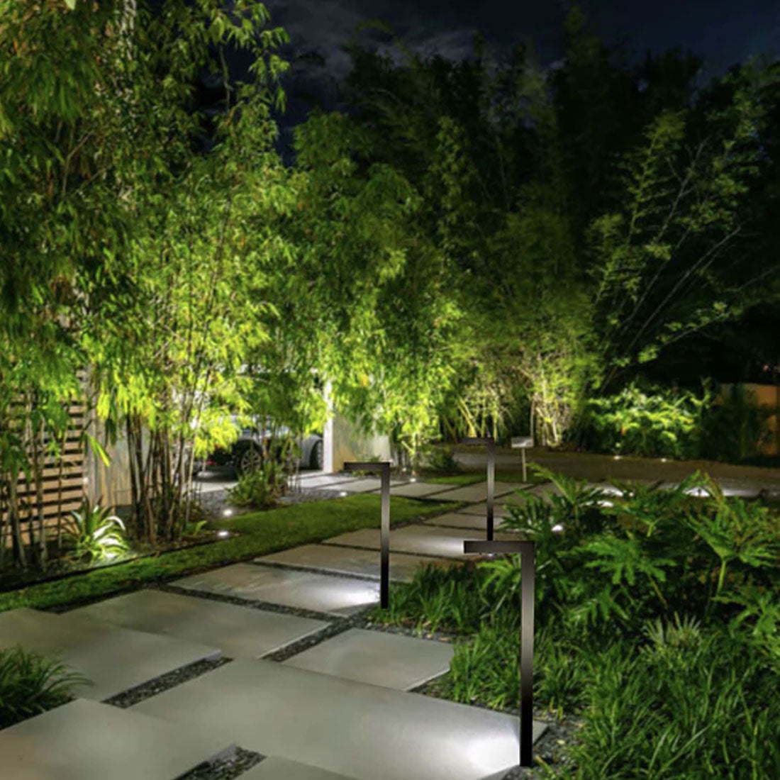 Silhouette Lights PL185BRS Elbow LED Path Light - Brass