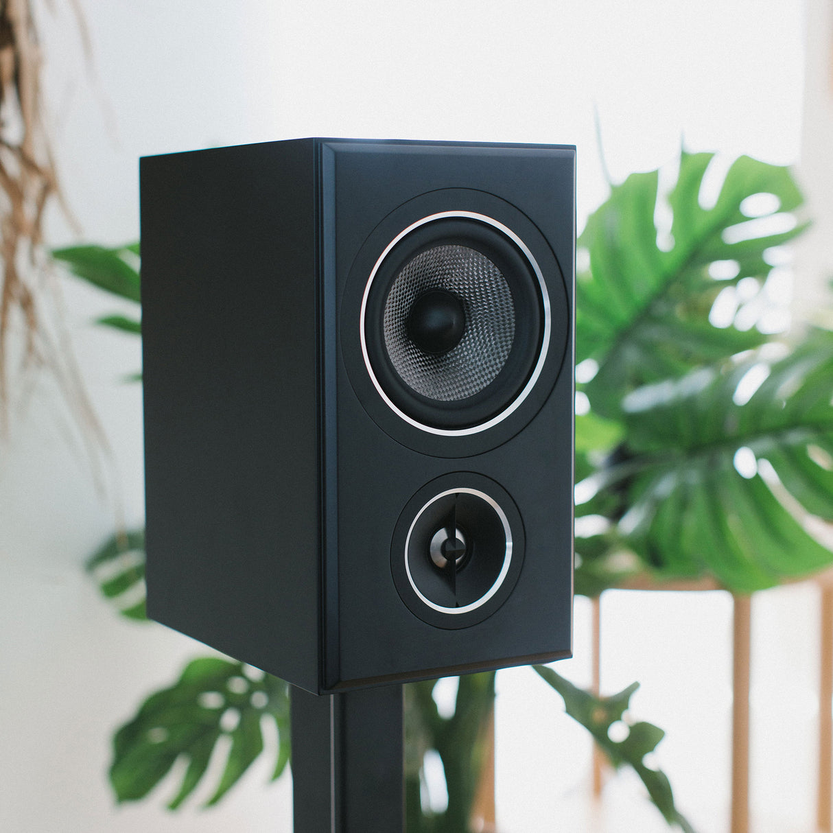PSB Imagine B50 - Bookshelf 2