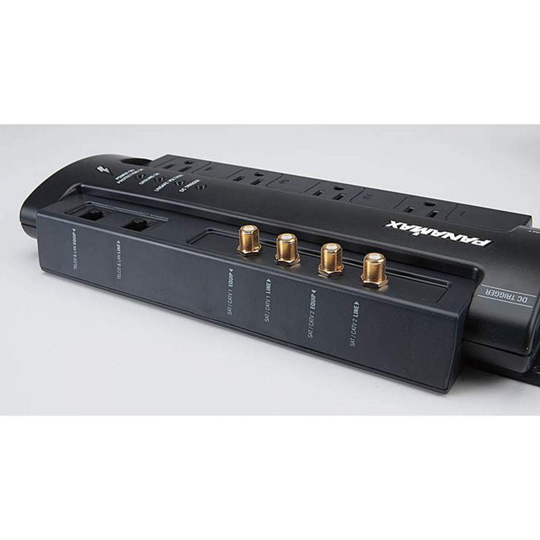 Panamax M8-AV-PRO 8-Outlet Surge Protecting Power Conditioner