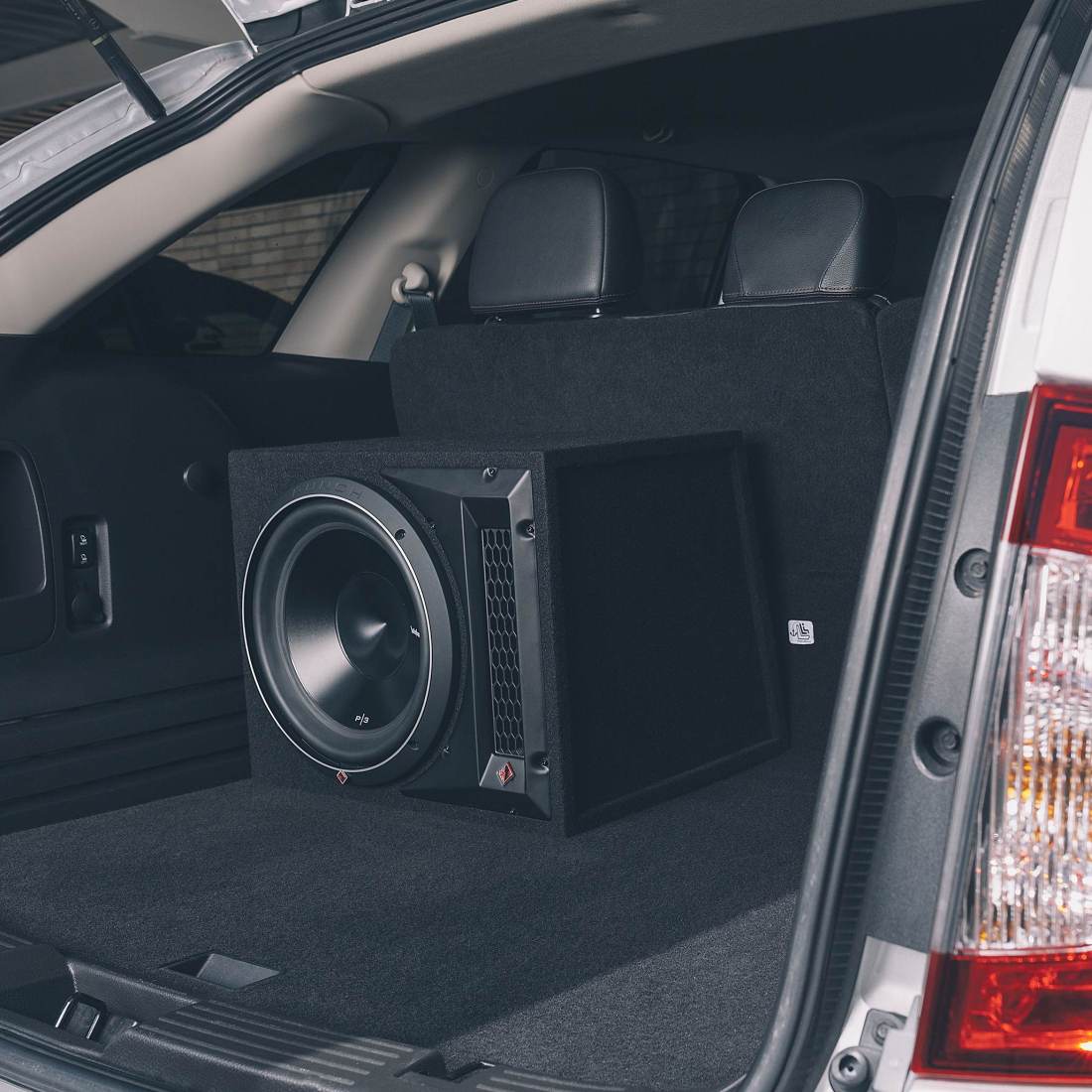Rockford Fosgate P3-1X12 Punch Single 8