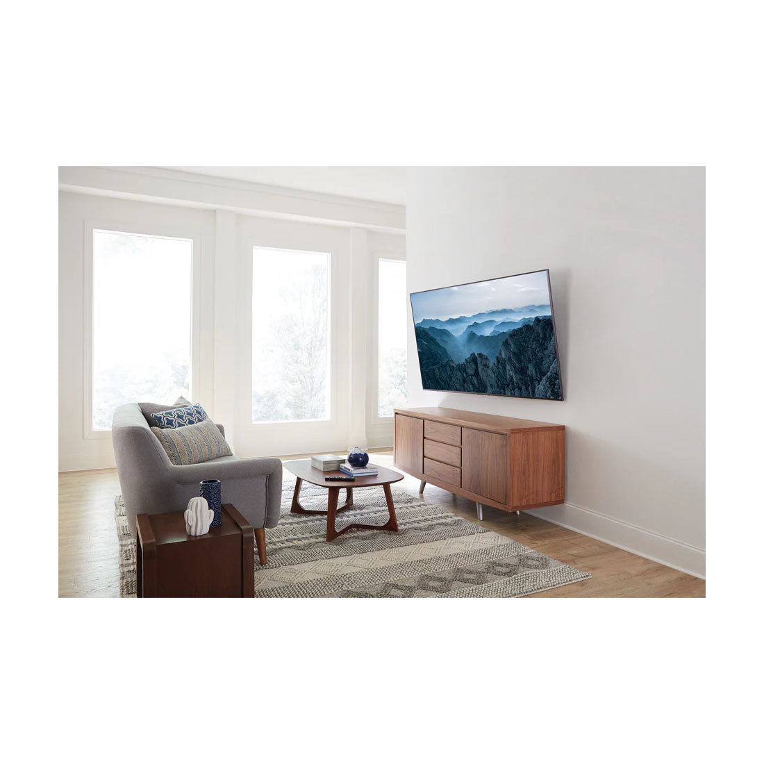 SANUS CILT4-B1 Black Series Large Advanced Tilt 4D TV Mount