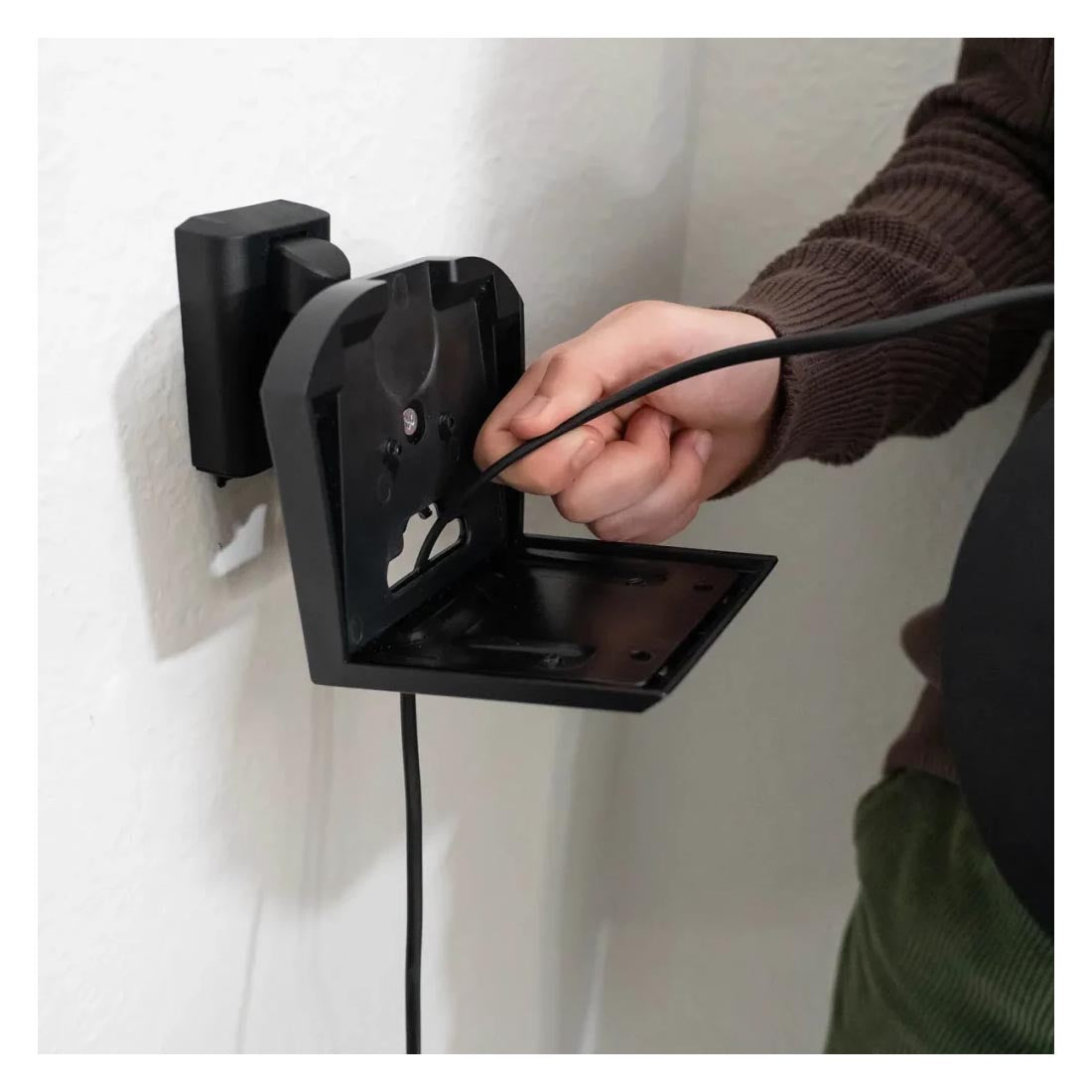 Sanus WSWME31-B2 Adjustable Speaker Wall Mount For Sonos Era 300 - Single