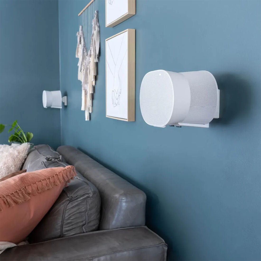 Sanus WSWME32-W2 Adjustable Speaker Wall Mount