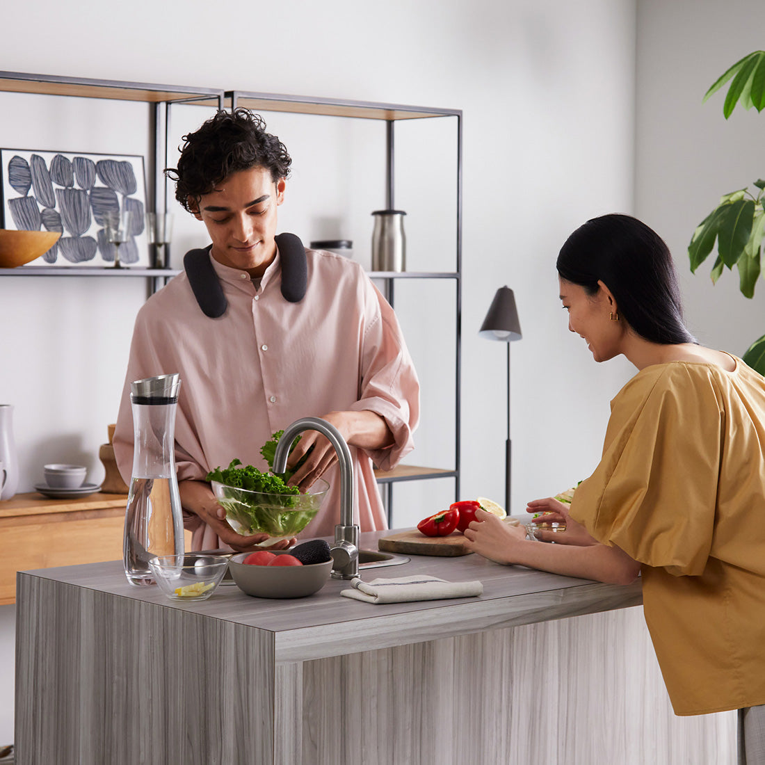 Sony HT-AN7 BRAVIA Theatre U Wearable TV Speaker (HTAN7)