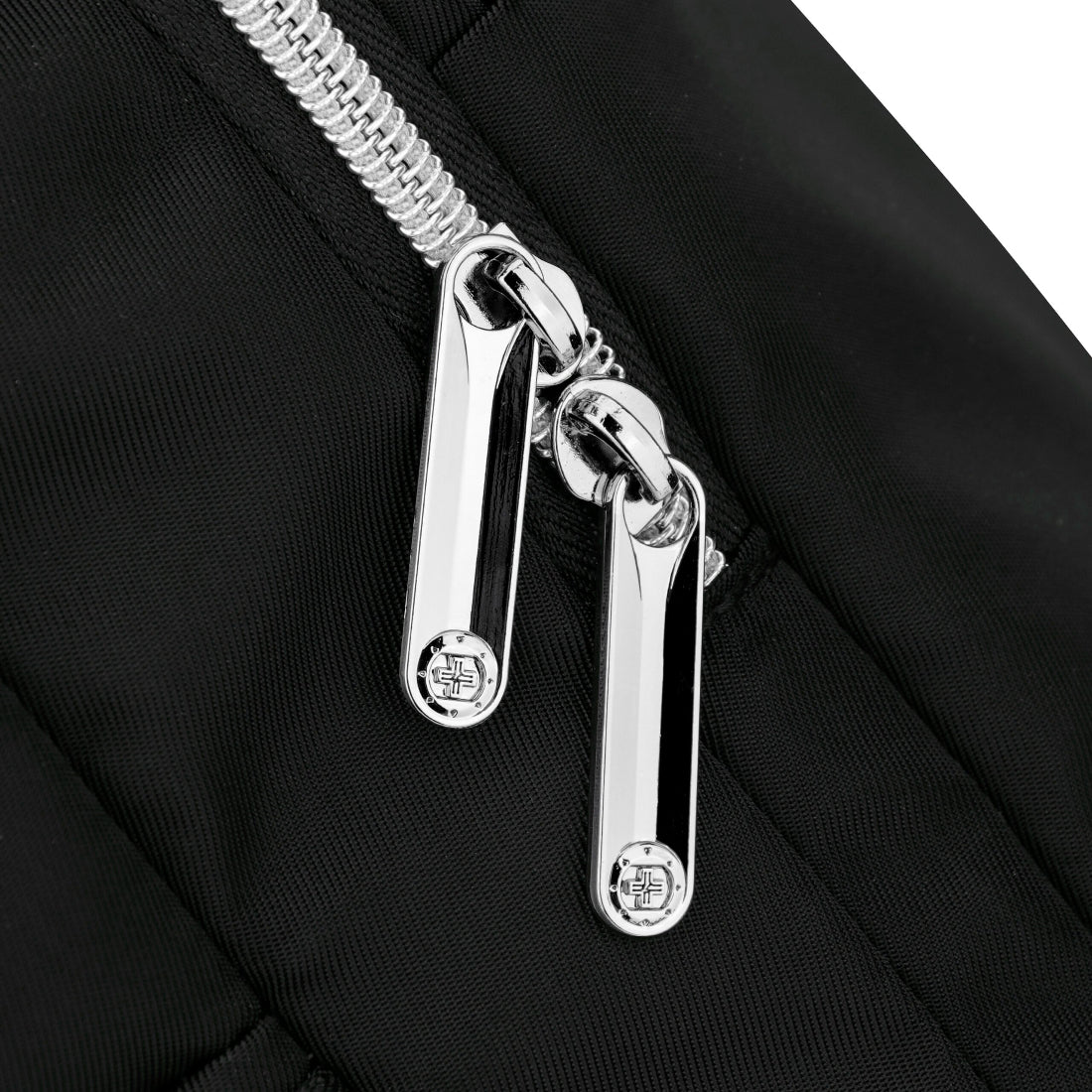 Swissdigital Design SD1006F KATY ROSE Black Platinum Backpack