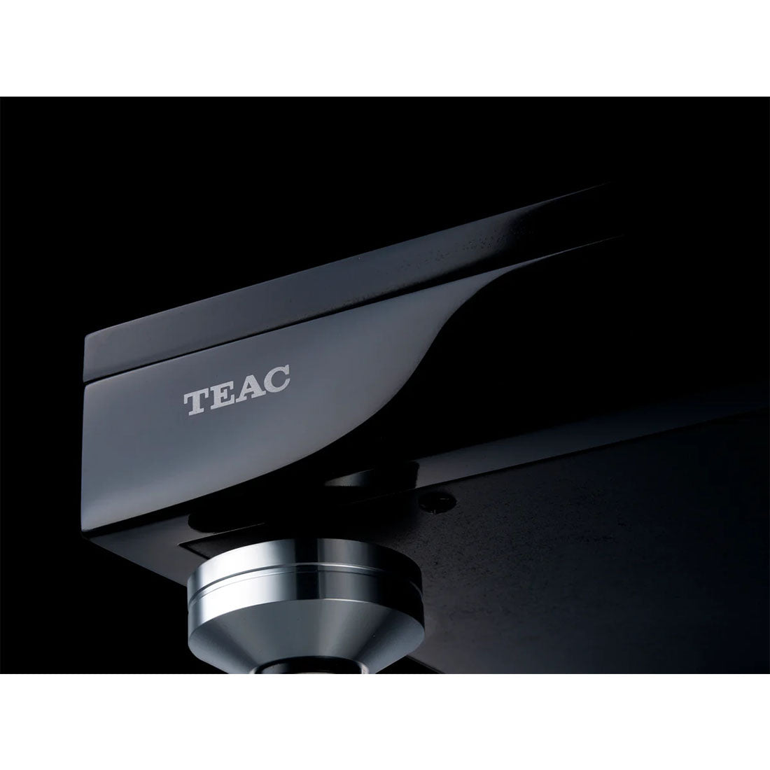 TEAC TN5BBMB Manual Belt-Drive Turntable - Black