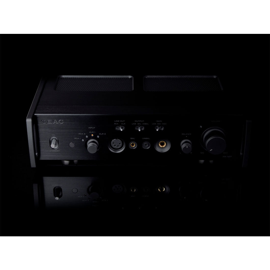 Teac HA507B Analog Headphone Amplifier