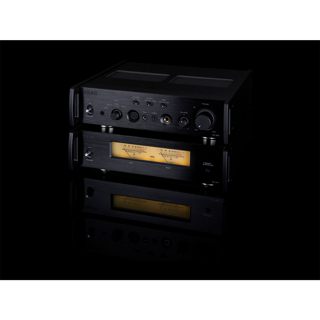 Teac HA507B Analog Headphone Amplifier