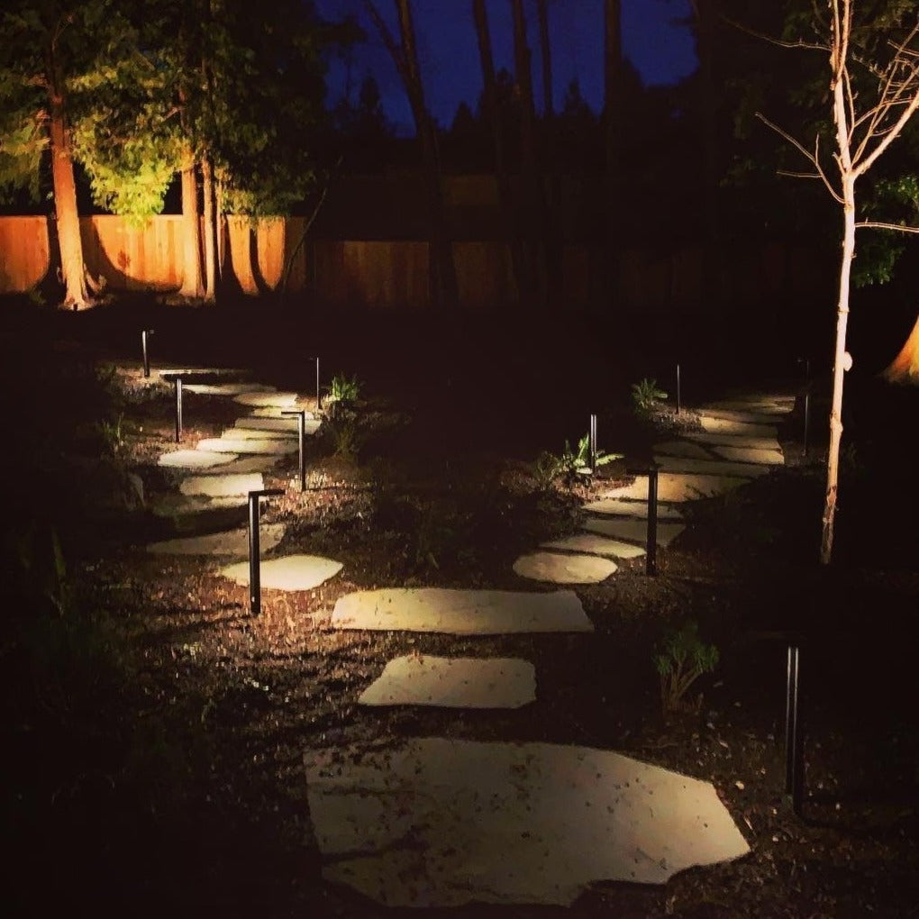 Silhouette Lights PL185B Elbow LED Pathlight - Black (PL185B)