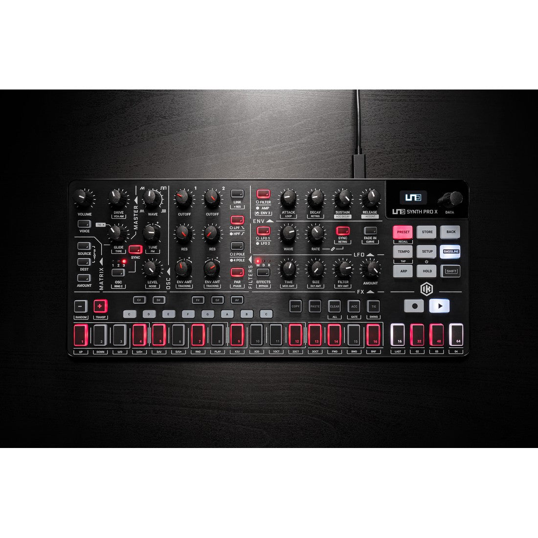 IK Multimedia UNO Synth PRO X Paraphonic Analog Synthesizer (1143262)