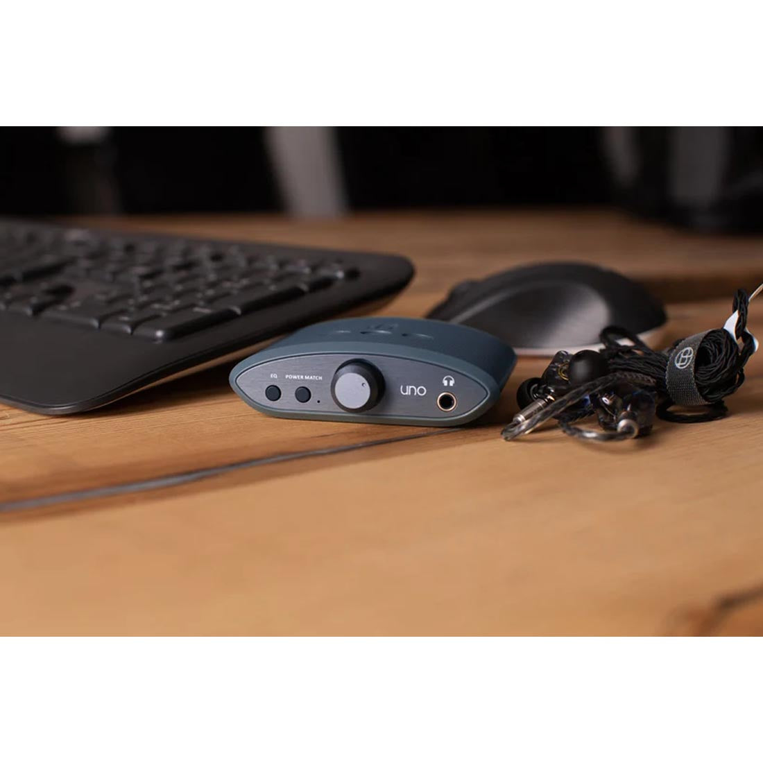 iFi 0316001 Uno Hi-Res Desktop DAC and Headphone Amplifier