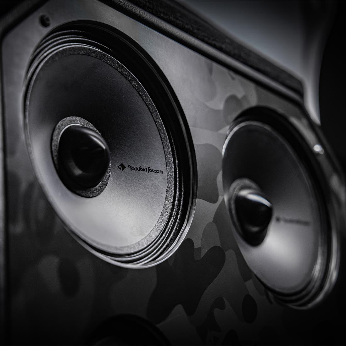 Rockford Fosgate PPROV2-69 Punch Pro 6x9” 4-Ohm Midrange Speakers - Pair