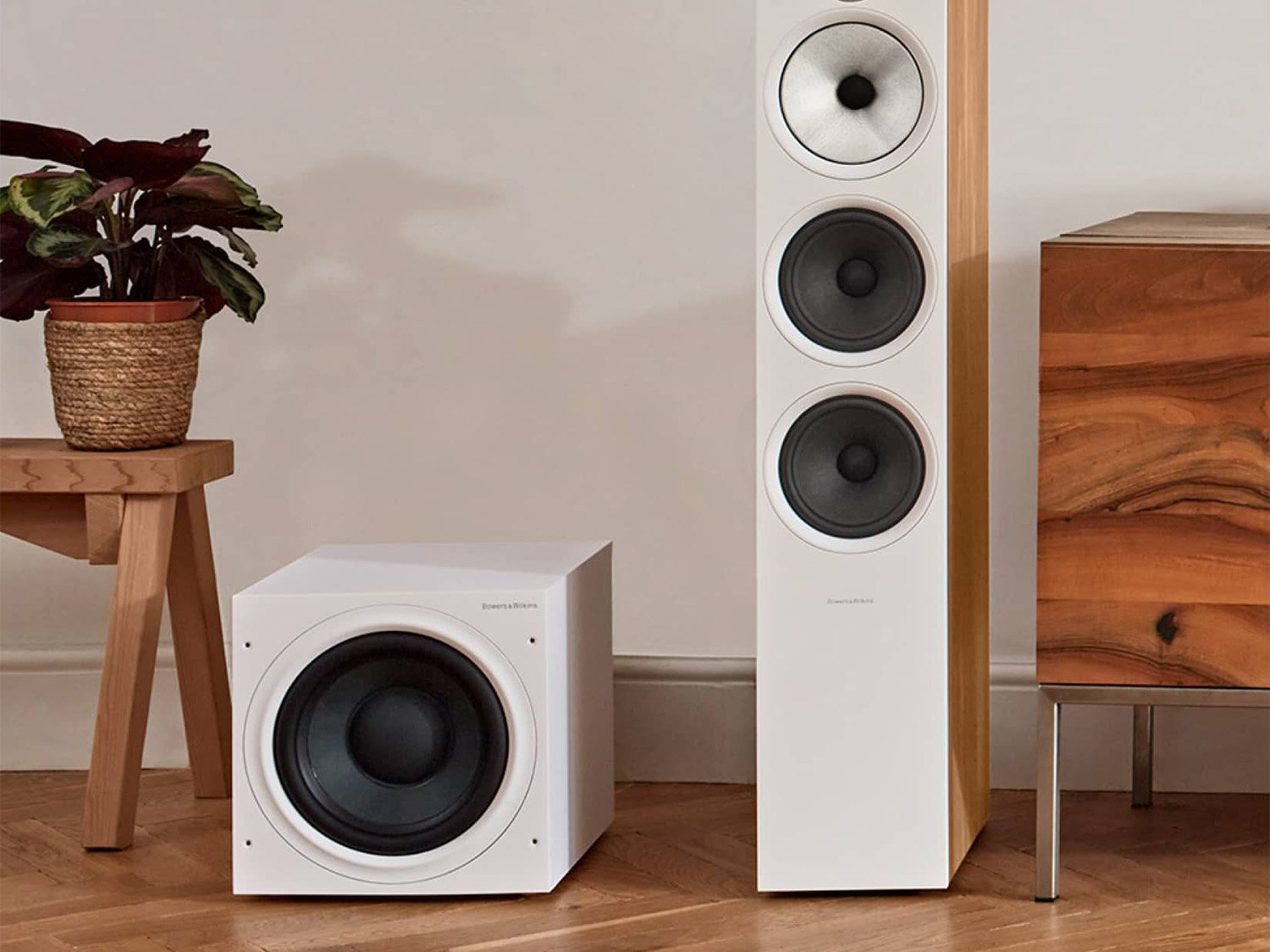 Bowers & Wilkins ASW610XP - 500W Powerful Subwoofer - Gibbys