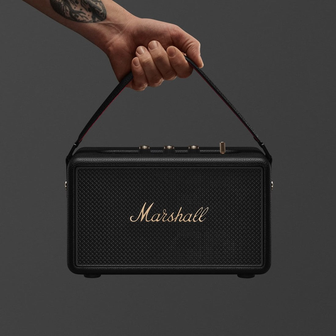 Marshall Kilburn III ブラック✨️美品✨️箱なし 使用3時間 Marshall Kilburn III Portable Bluetooth Speaker - Gibbys