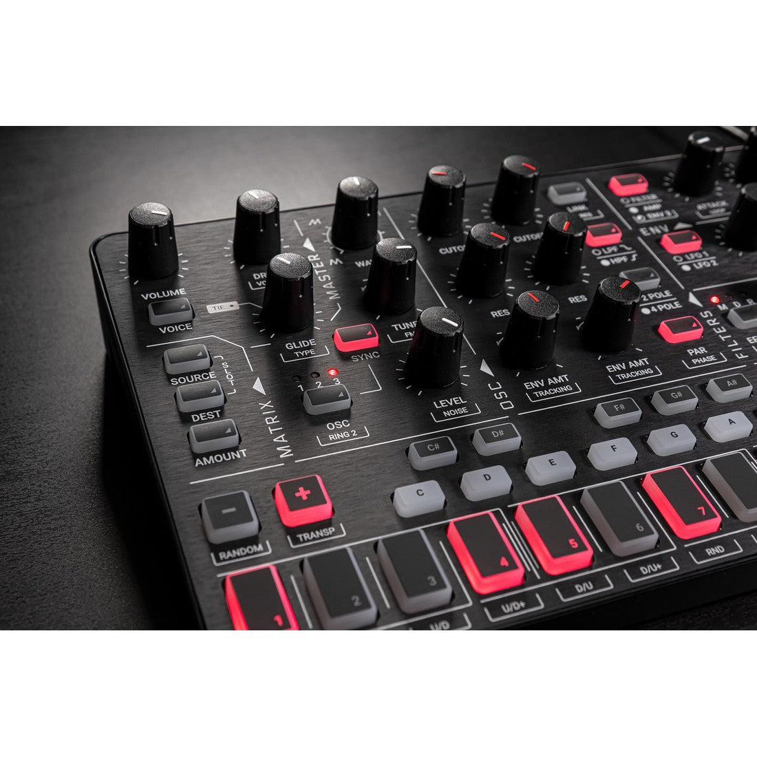 IK Multimedia UNO Synth PRO X Paraphonic Analog Synthesizer (1143262)