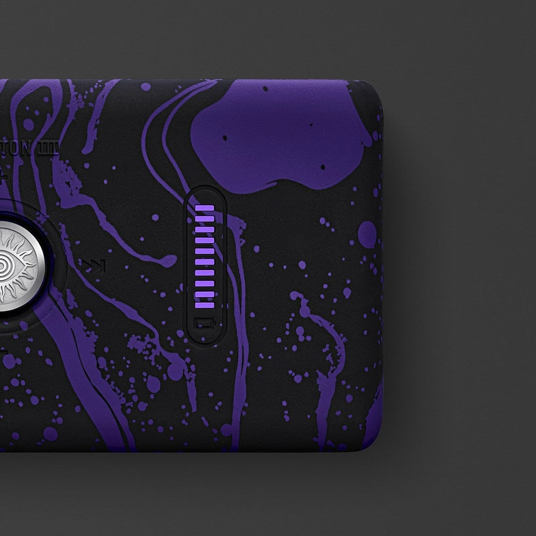 Right side of the top view image of Emberton III Hendrix Edition.